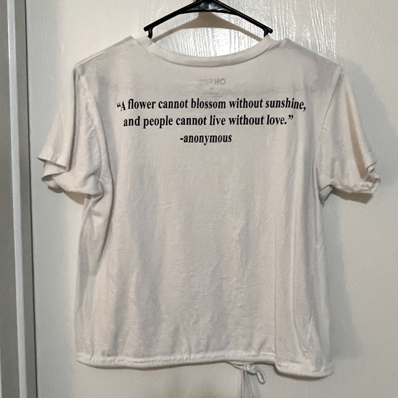 Top - Picture 2 of 2